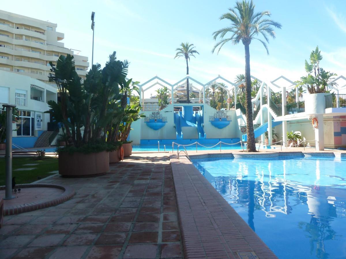 Parking Privado Benalbeach Benalmádena Eksteriør billede